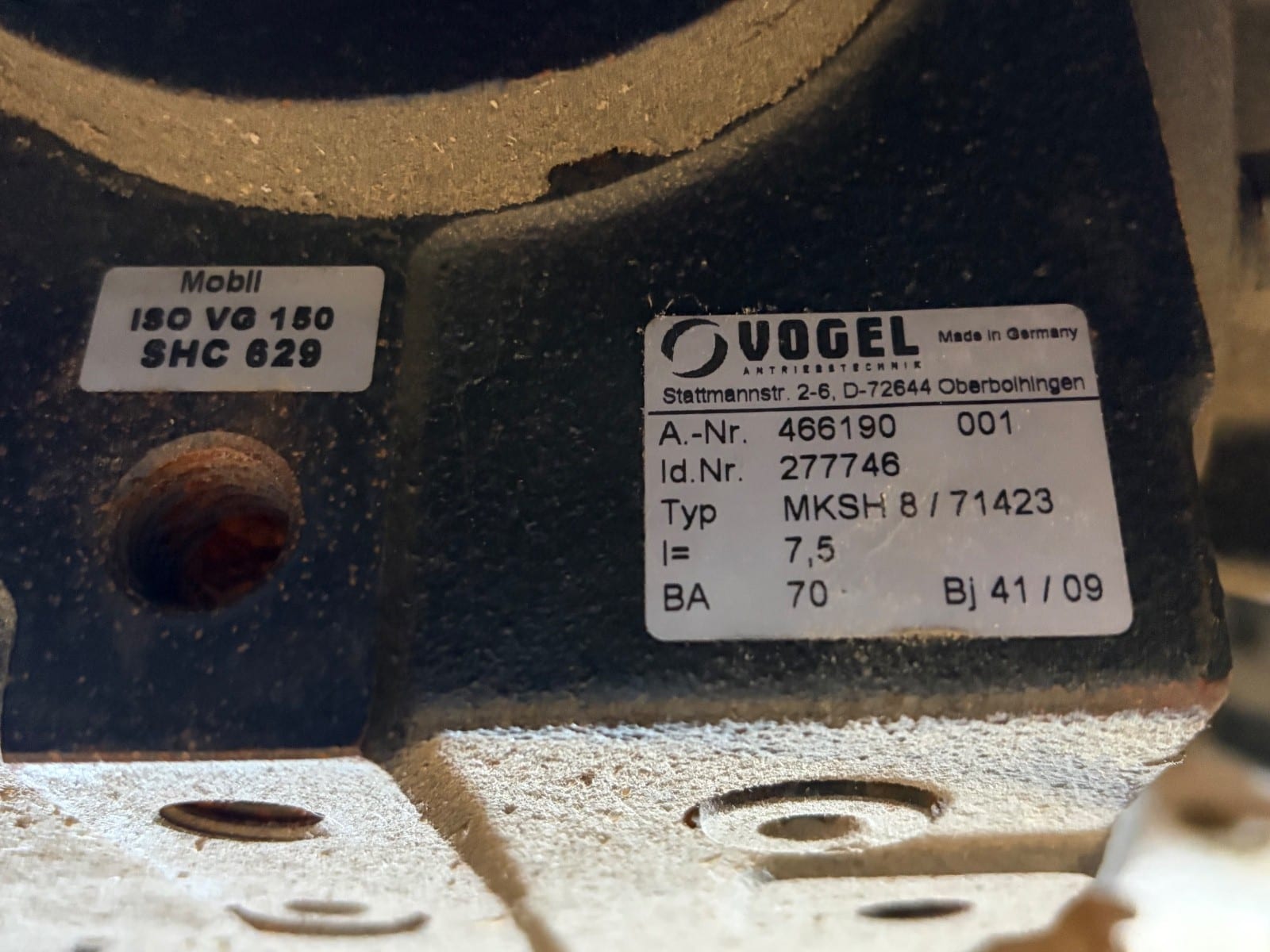Lenze MCA 19S35 Servomotor 13,2 kW + VOGEL MKSH 8 Getriebe + Lenze A2S130 Lüfter – Bild 6