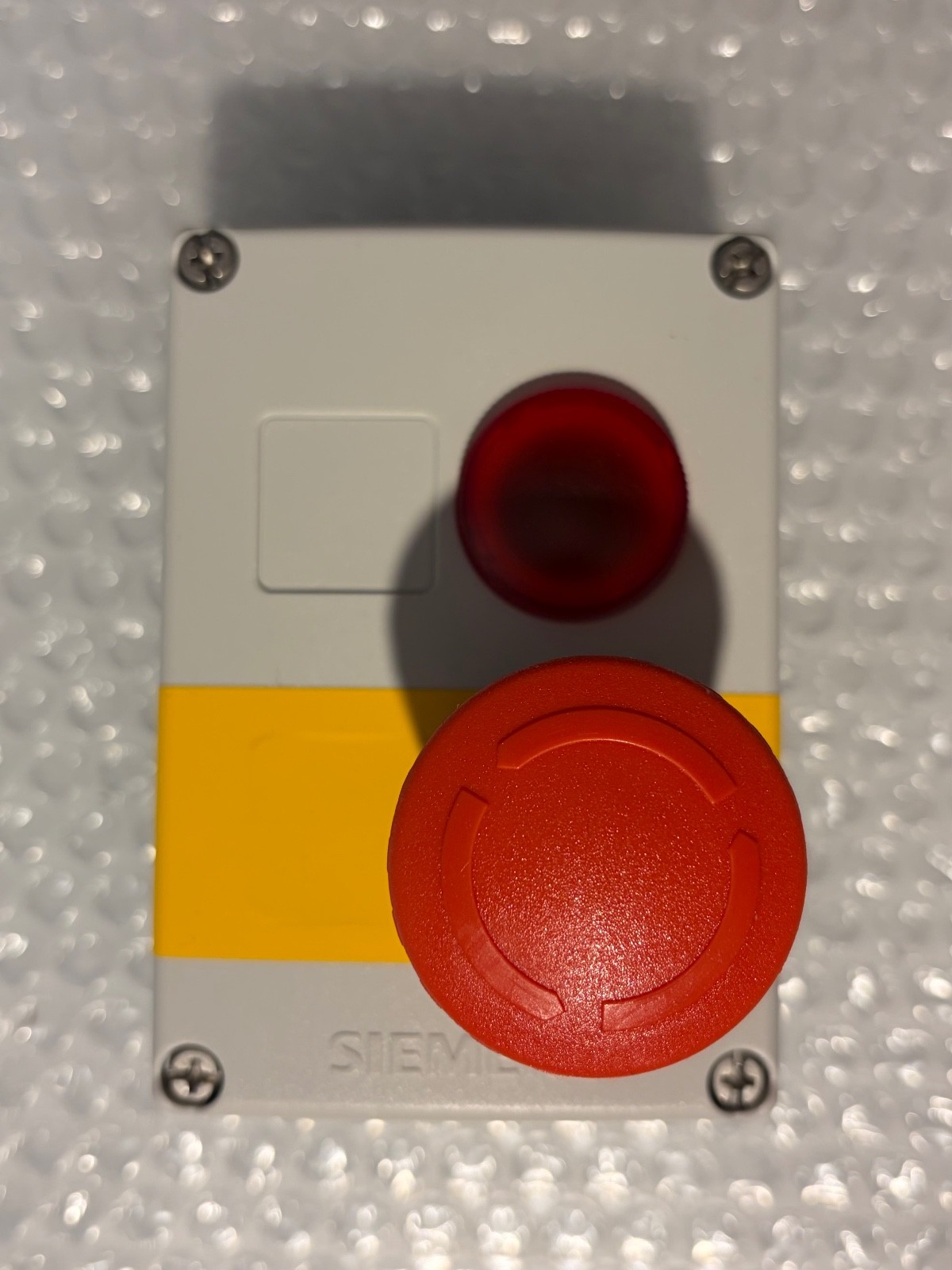 Siemens SIRIUS 3SB3 802-0AZ Steuerhebel Notfall-Stopp-UL CE Zertifizierung - Neu - LOSE! – Bild 1