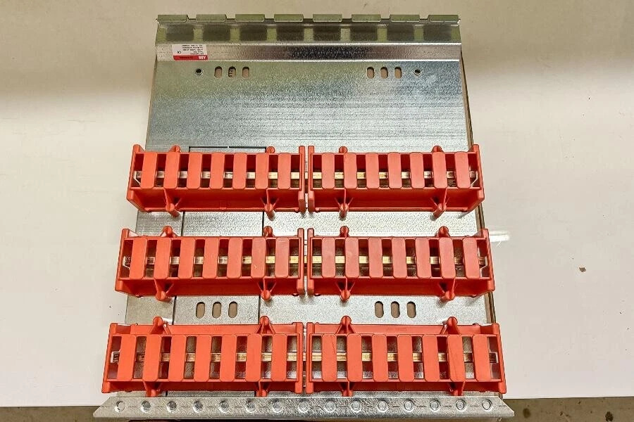 ABB FS-400A/400mm Montageschienenplatte (NHP 139202R0001) - IEC 60439-1 - Neu ⚡ – Bild 2