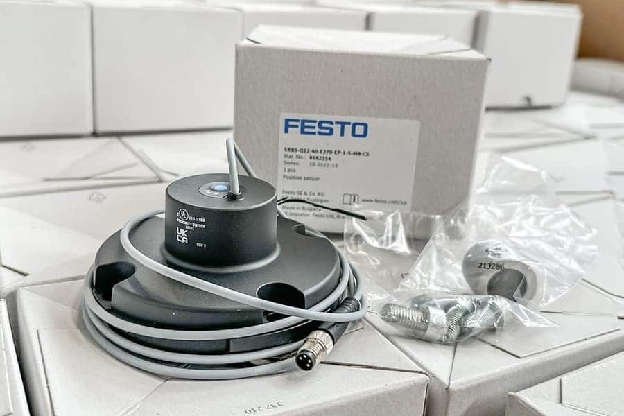 Festo Positionssensor SRBS-Q12-40-E270-EP-1-S-M8-CS - OVP - Neu – Bild 6
